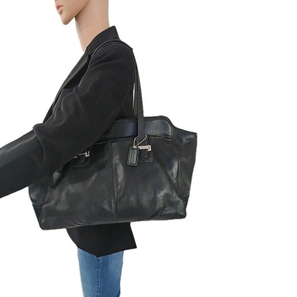 Coach Dark Leather Shoulder Bag - Picture 9 of 16